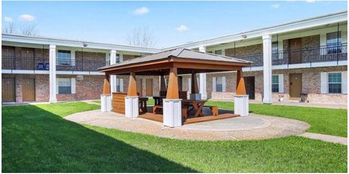 Apartamentos recientemente renovados!!